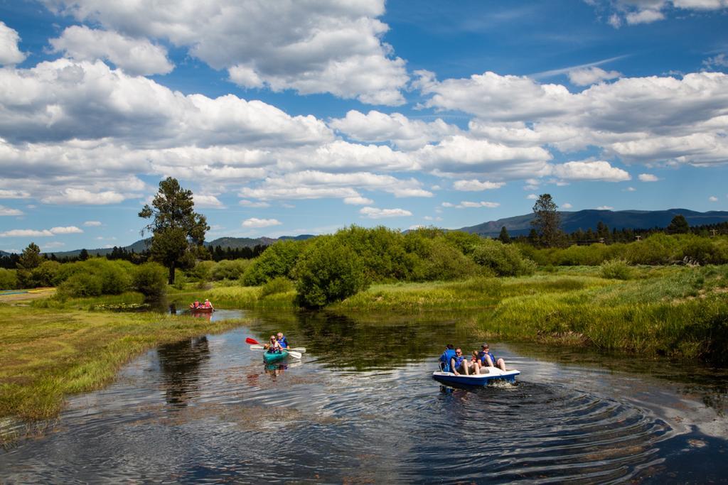 Bend-Sunriver Camping Resort Two-Bedroom Cabin 5 Bagian luar foto